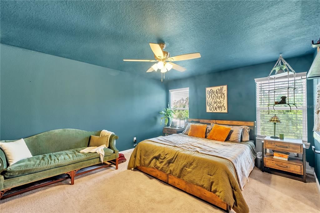 Active With Contract: $399,900 (4 beds, 2 baths, 2461 Square Feet)