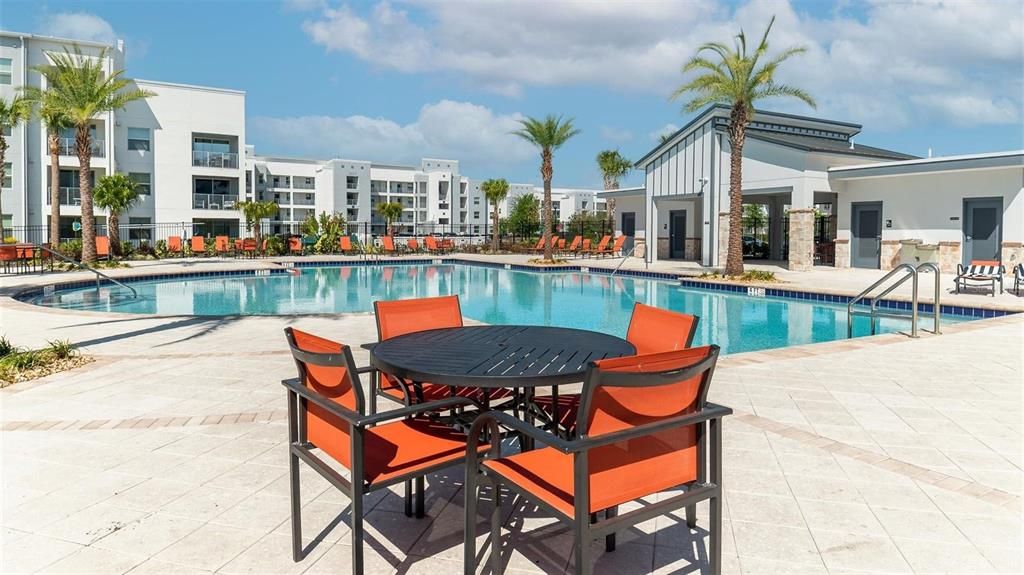 For Sale: $316,500 (2 beds, 2 baths, 1186 Square Feet)