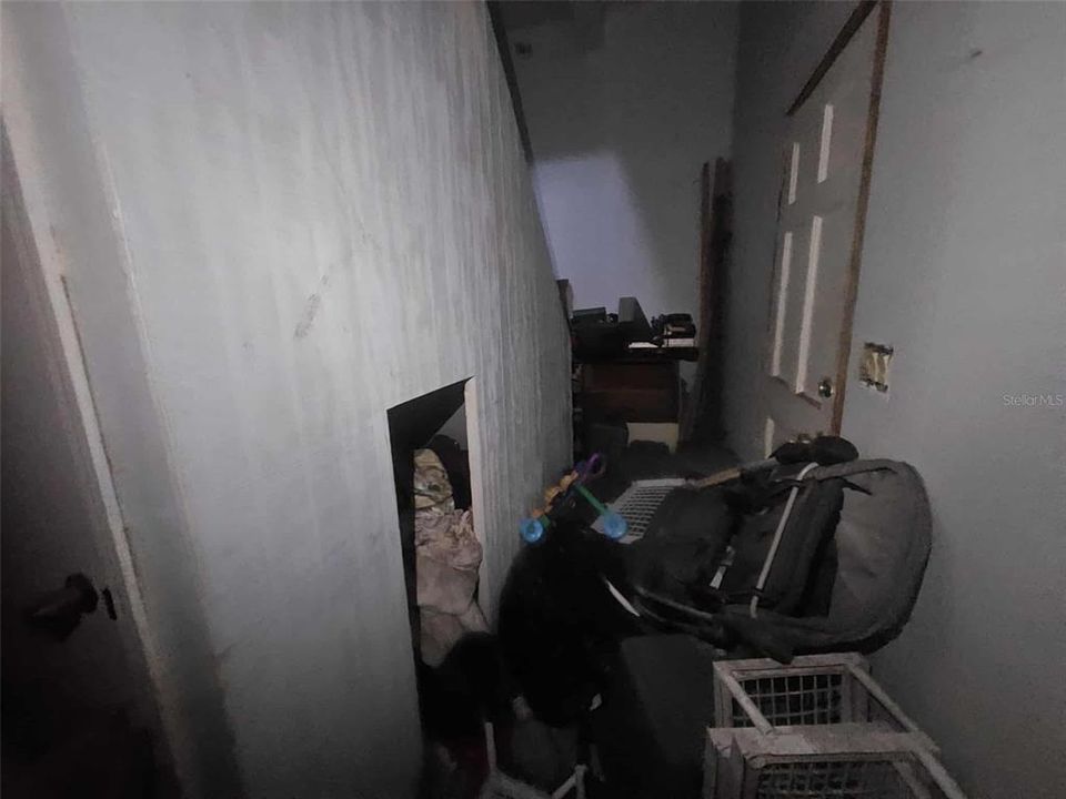 Под контрактом: $64,444 (5 спален, 2 ванн, 2206 Квадратных фут)