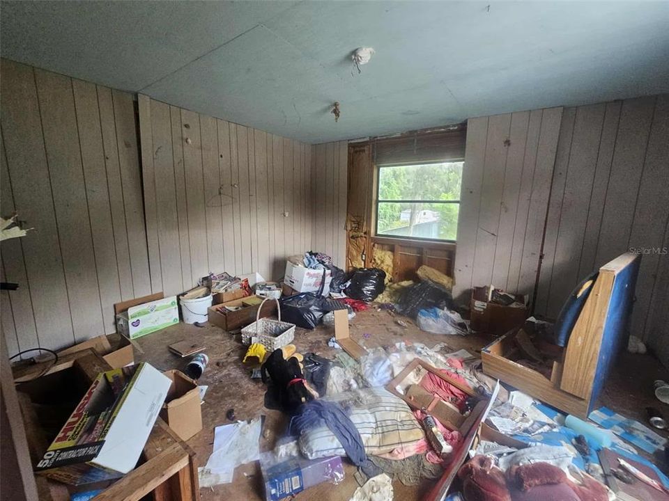 Под контрактом: $64,444 (5 спален, 2 ванн, 2206 Квадратных фут)