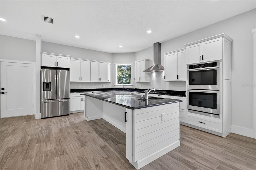 待售: $689,900 (3 贝兹, 2 浴室, 2788 平方英尺)