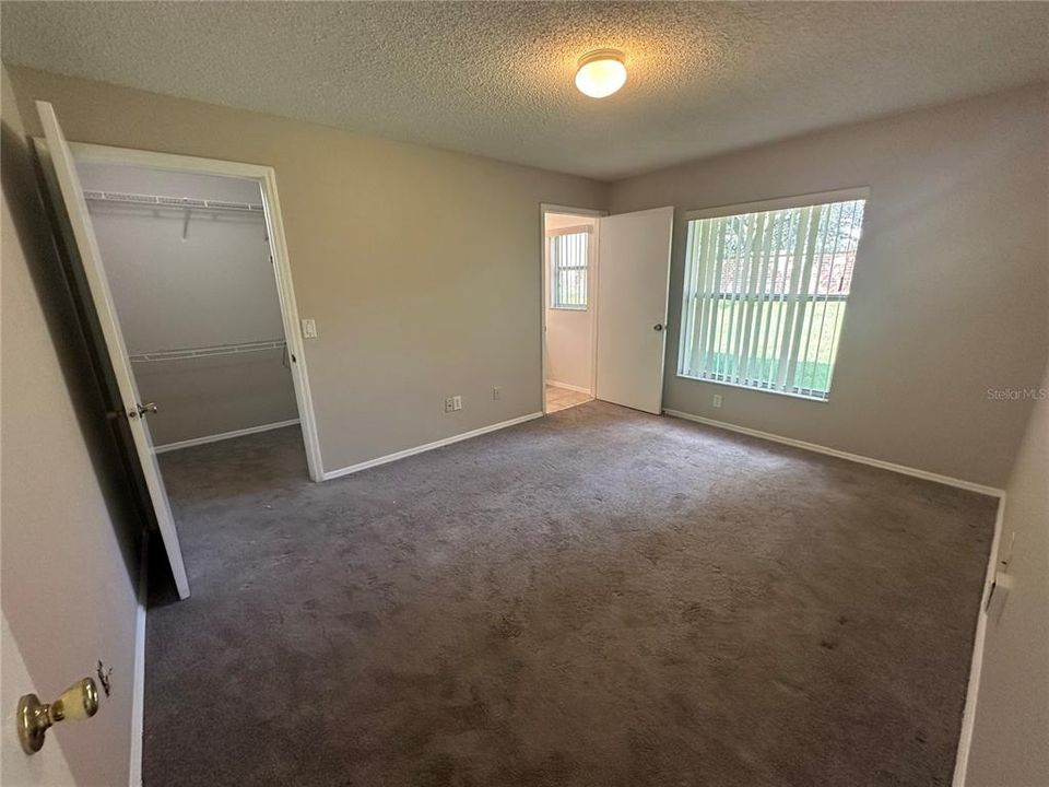 Active With Contract: $1,750 (3 beds, 2 baths, 1163 Square Feet)