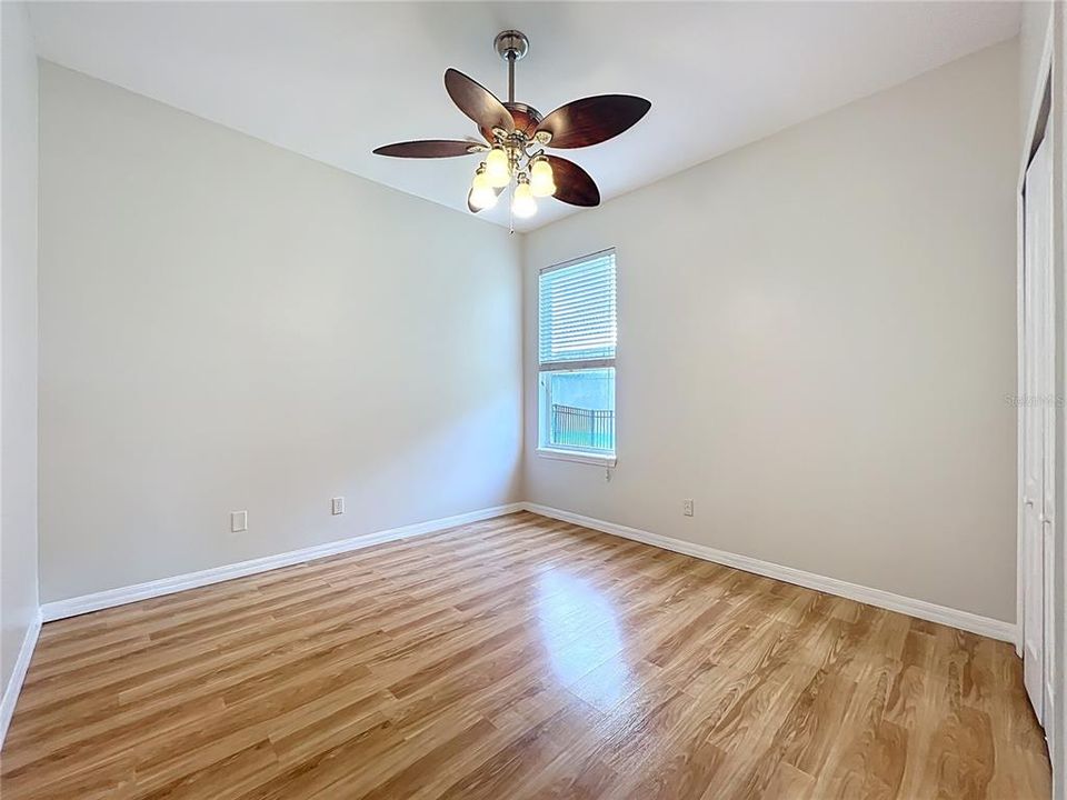 En Venta: $459,900 (4 camas, 3 baños, 2363 Pies cuadrados)