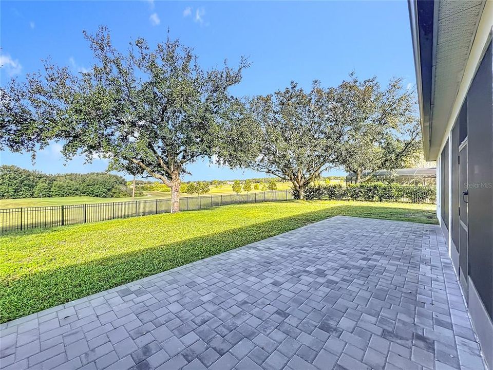 En Venta: $459,900 (4 camas, 3 baños, 2363 Pies cuadrados)