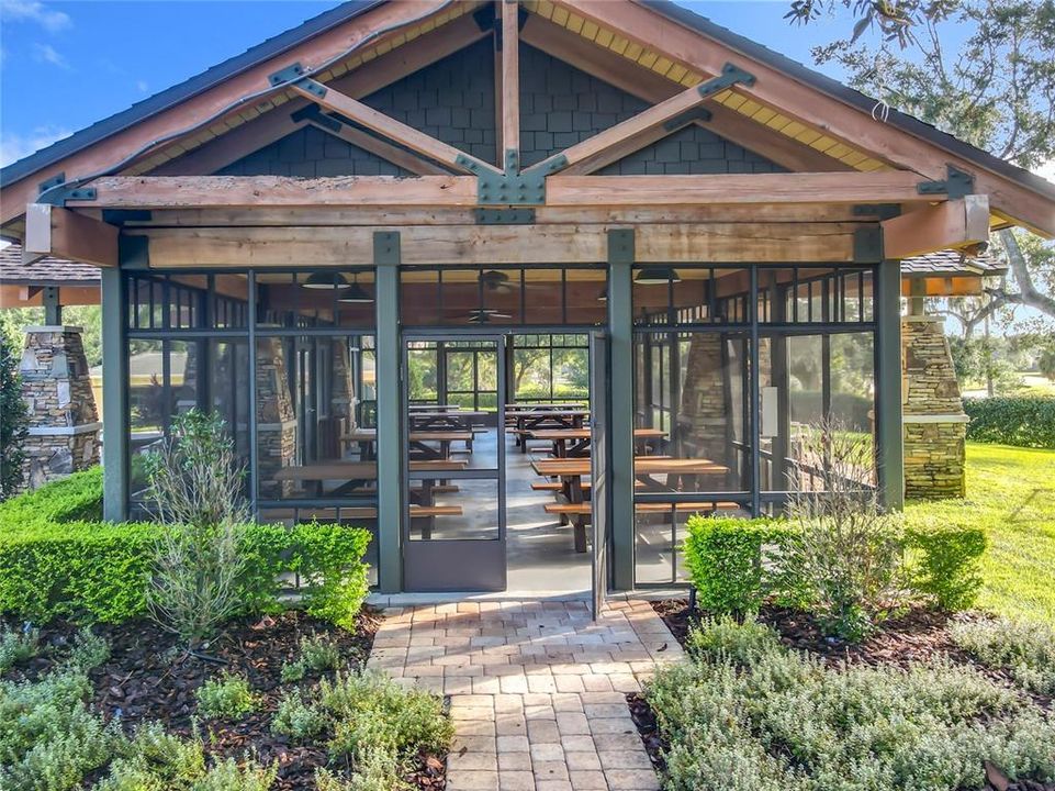 En Venta: $459,900 (4 camas, 3 baños, 2363 Pies cuadrados)