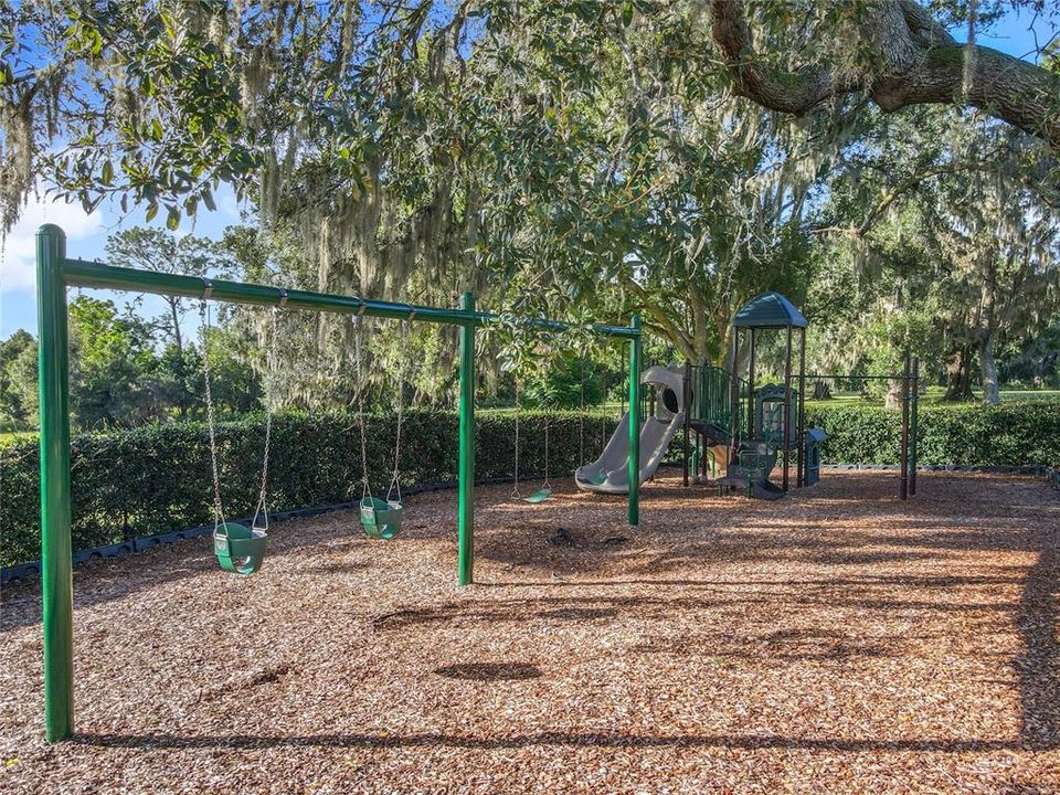 En Venta: $459,900 (4 camas, 3 baños, 2363 Pies cuadrados)