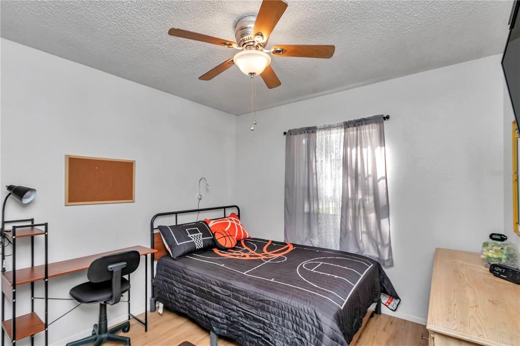 En Venta: $185,000 (3 camas, 2 baños, 1148 Pies cuadrados)