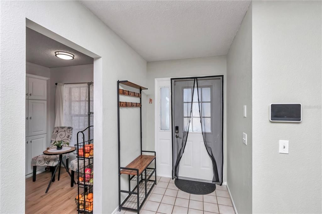 En Venta: $185,000 (3 camas, 2 baños, 1148 Pies cuadrados)