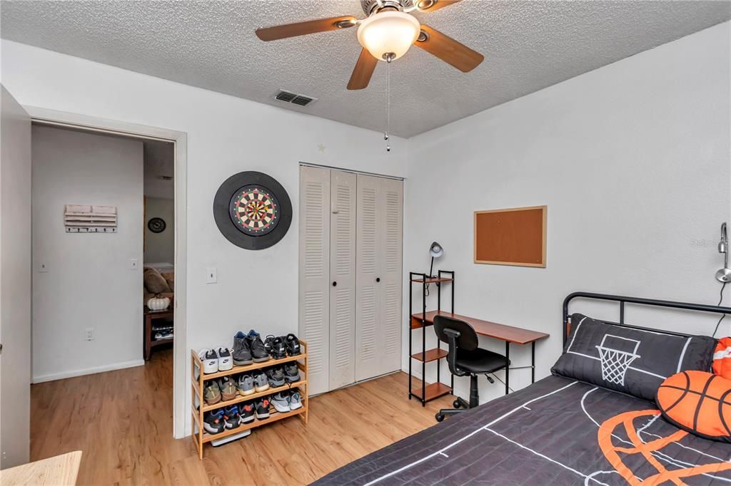 En Venta: $185,000 (3 camas, 2 baños, 1148 Pies cuadrados)