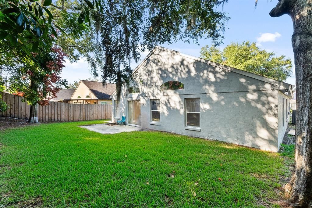 For Sale: $440,000 (4 beds, 2 baths, 1659 Square Feet)