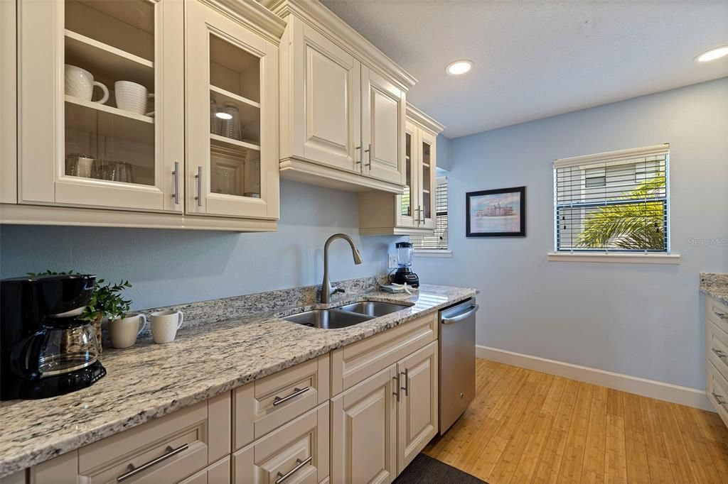 Active With Contract: $499,000 (2 beds, 2 baths, 1225 Square Feet)