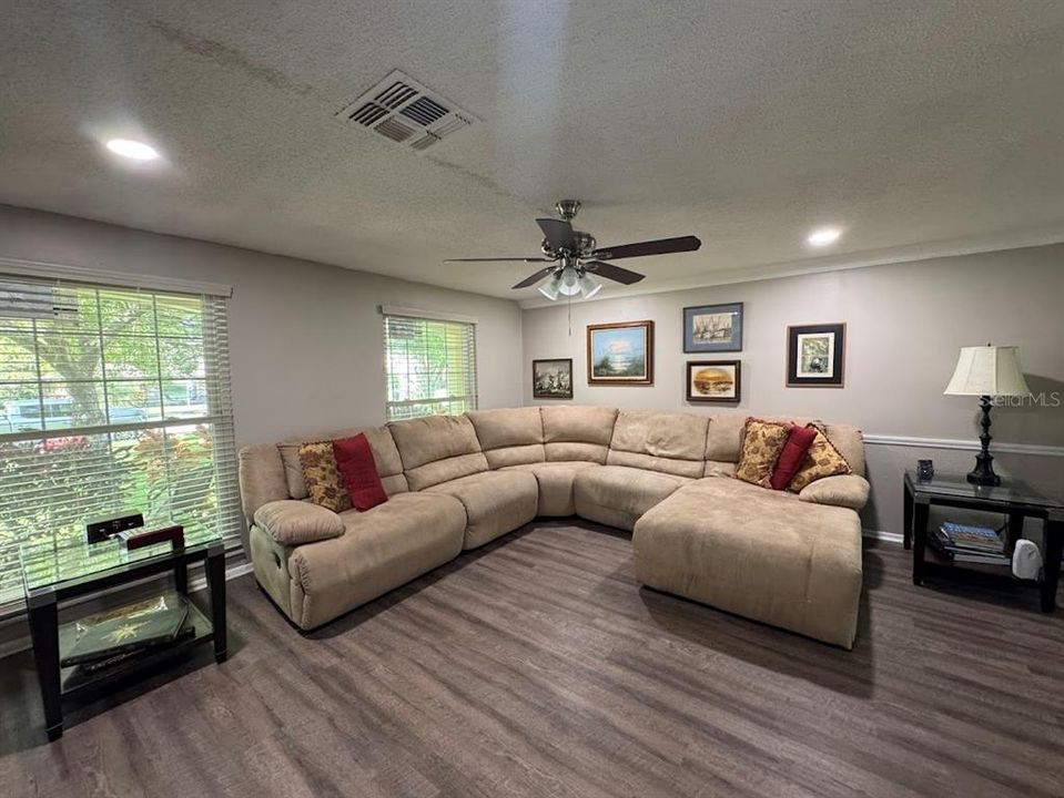 出租: $2,650 (3 贝兹, 2 浴室, 1771 平方英尺)