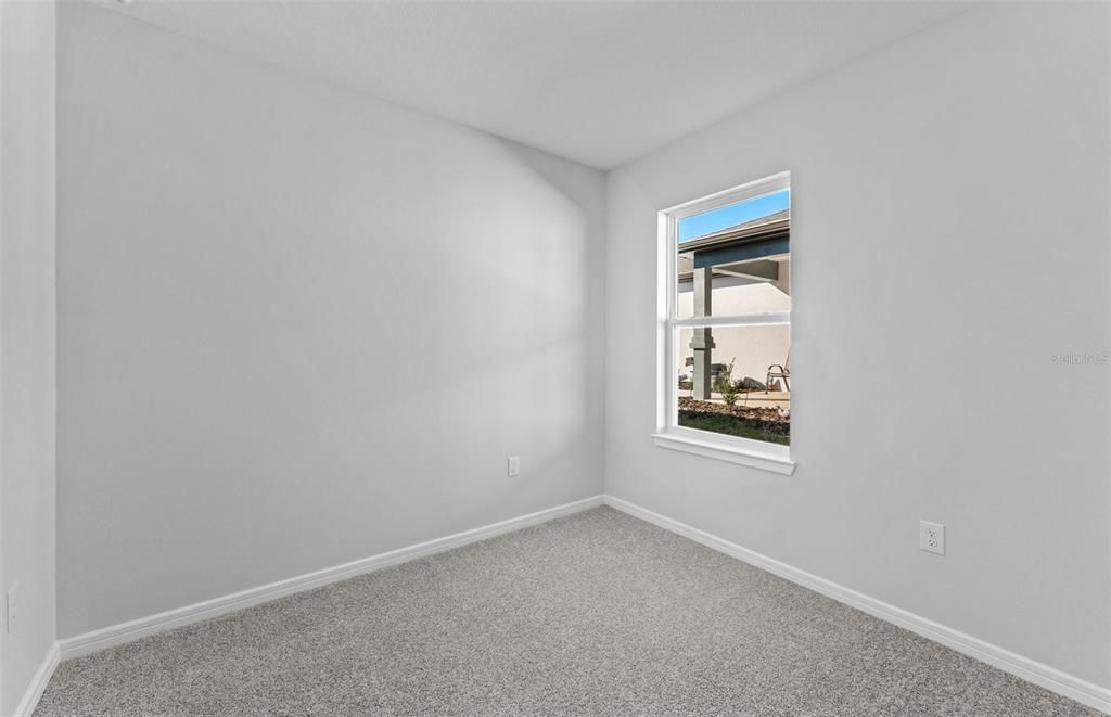 Под контрактом: $322,580 (2 спален, 2 ванн, 1433 Квадратных фут)