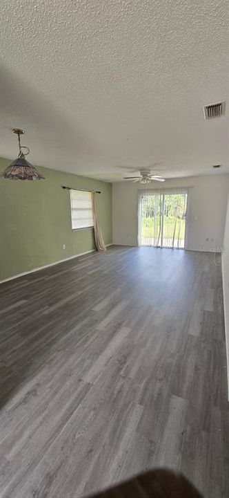 В аренду: $1,495 (2 спален, 2 ванн, 1986 Квадратных фут)