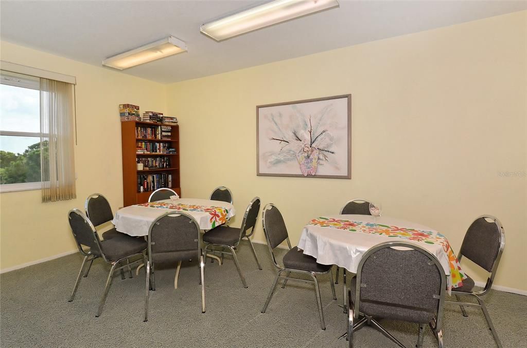 待售: $135,000 (1 贝兹, 1 浴室, 600 平方英尺)