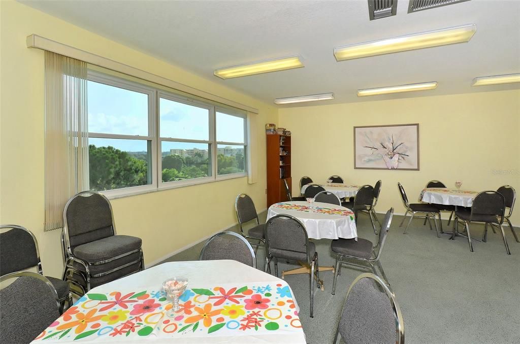 待售: $135,000 (1 贝兹, 1 浴室, 600 平方英尺)