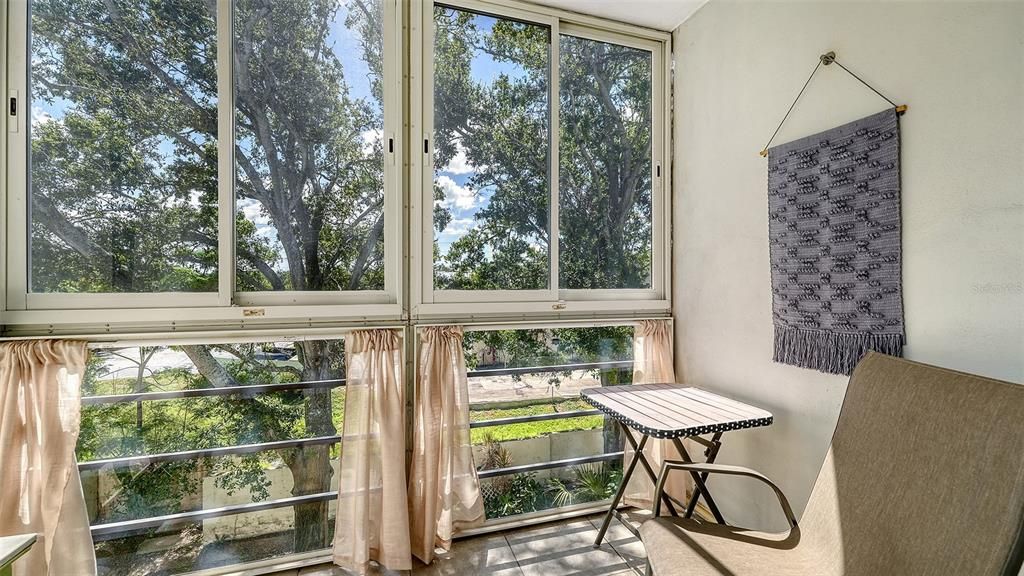 待售: $135,000 (1 贝兹, 1 浴室, 600 平方英尺)