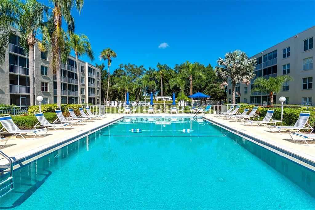 待售: $135,000 (1 贝兹, 1 浴室, 600 平方英尺)