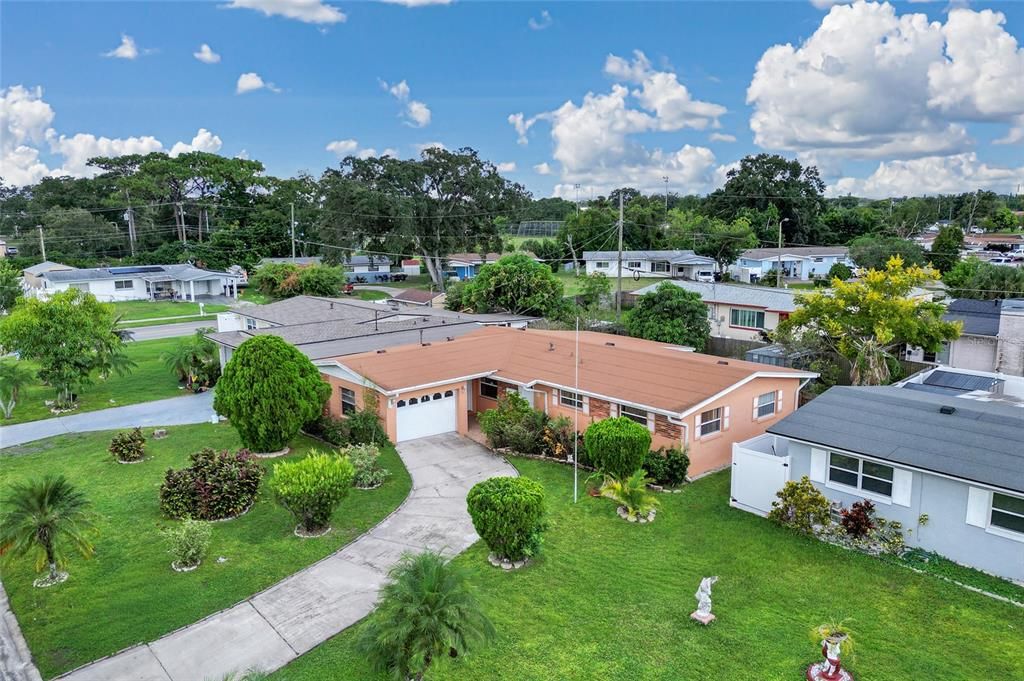 Под контрактом: $299,000 (3 спален, 2 ванн, 1225 Квадратных фут)