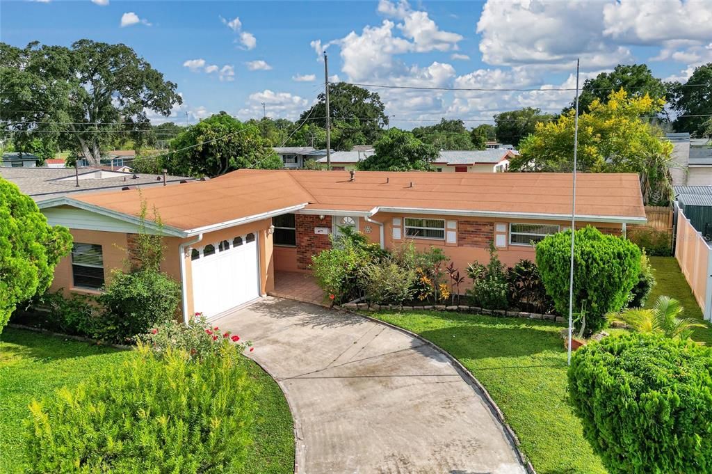 Под контрактом: $299,000 (3 спален, 2 ванн, 1225 Квадратных фут)