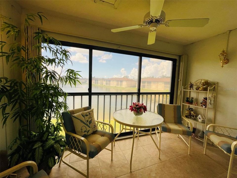 For Rent: $2,400 (2 beds, 2 baths, 860 Square Feet)