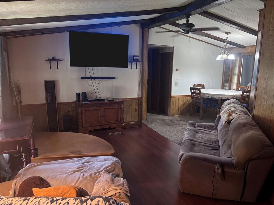 For Sale: $104,900 (3 beds, 2 baths, 1380 Square Feet)