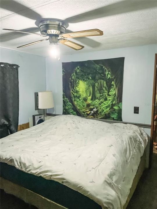 For Sale: $104,900 (3 beds, 2 baths, 1380 Square Feet)