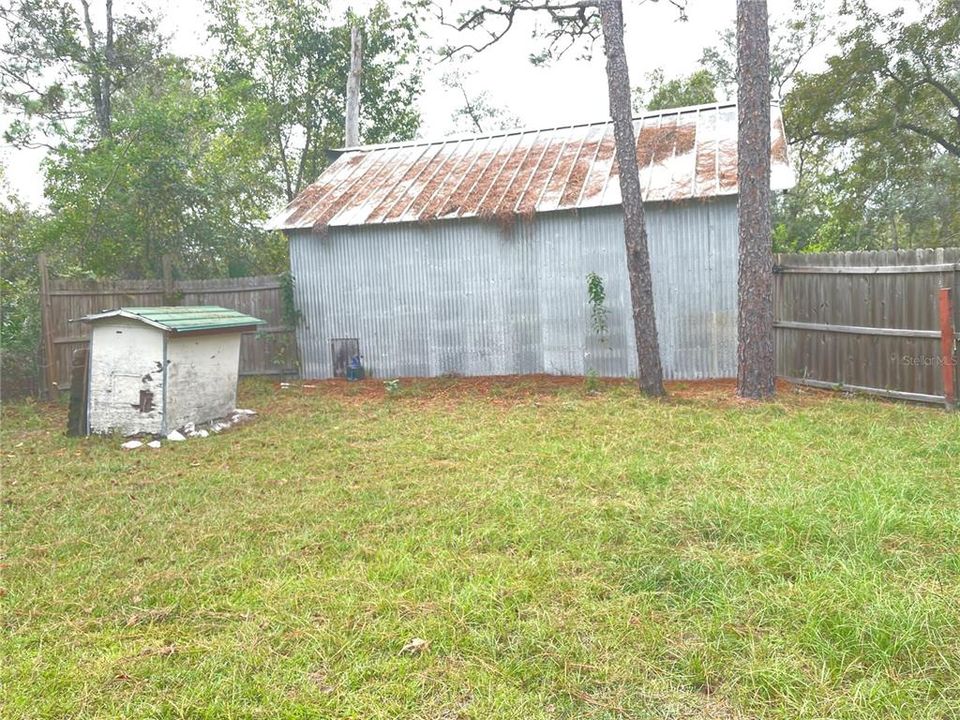 For Sale: $104,900 (3 beds, 2 baths, 1380 Square Feet)