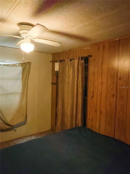 For Sale: $104,900 (3 beds, 2 baths, 1380 Square Feet)