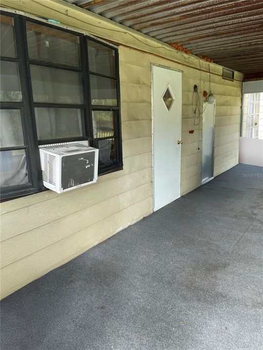 For Sale: $104,900 (3 beds, 2 baths, 1380 Square Feet)