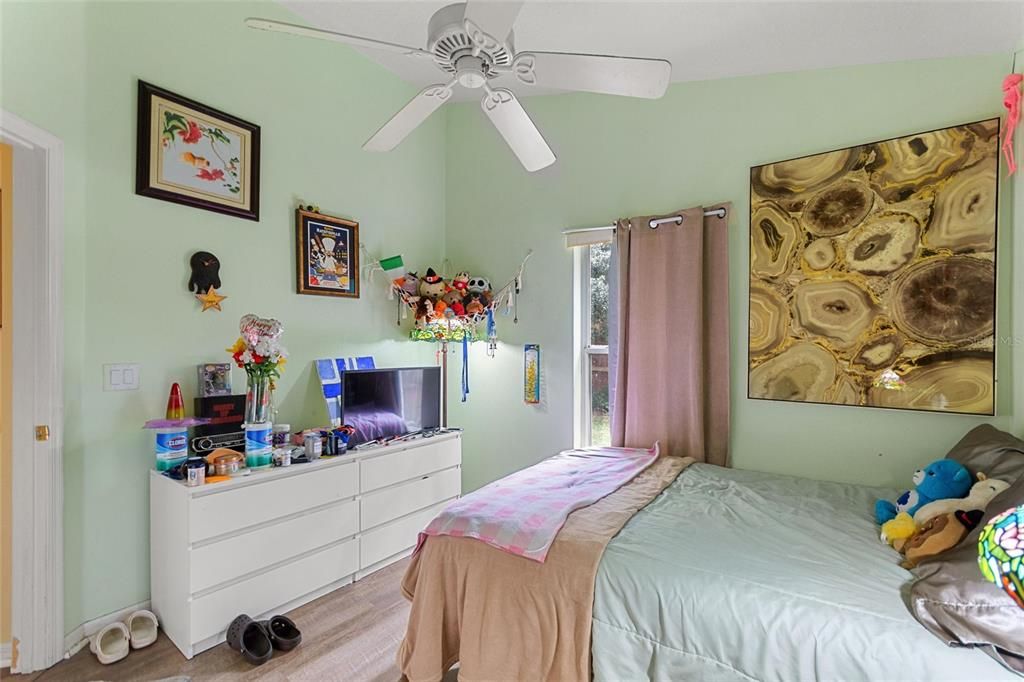 Active With Contract: $360,000 (4 beds, 2 baths, 1797 Square Feet)