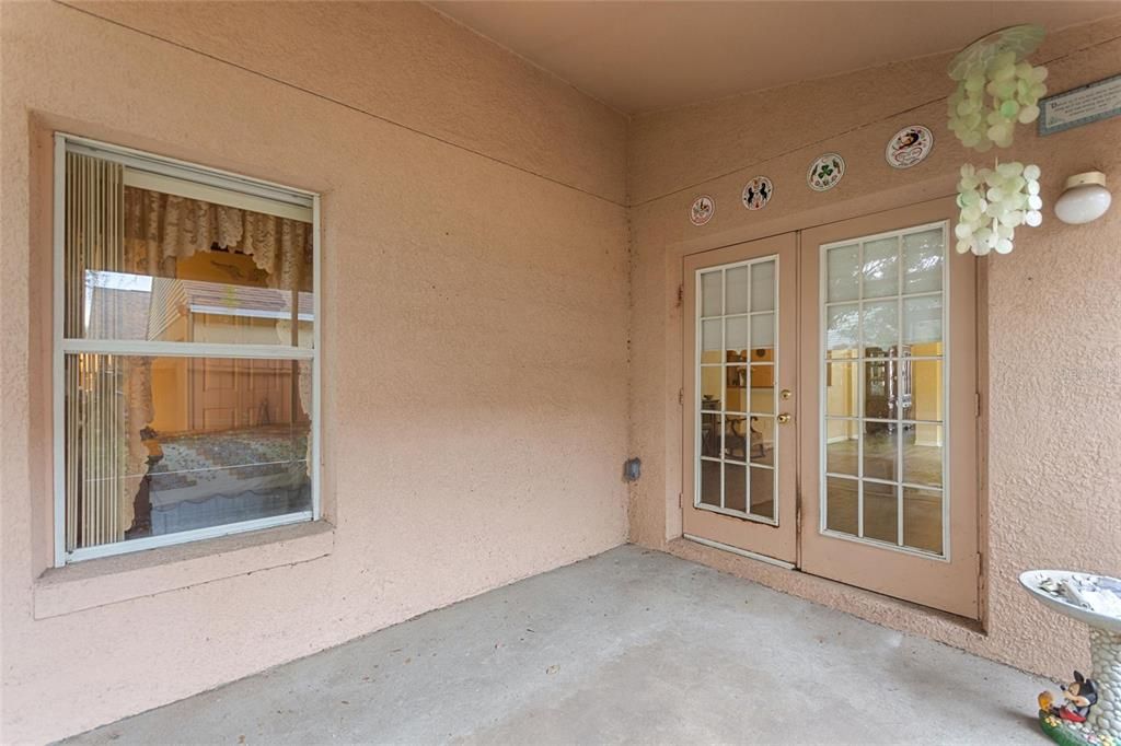 Active With Contract: $360,000 (4 beds, 2 baths, 1797 Square Feet)