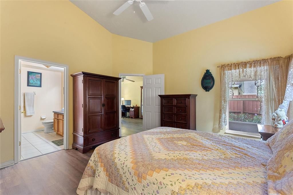 Active With Contract: $360,000 (4 beds, 2 baths, 1797 Square Feet)