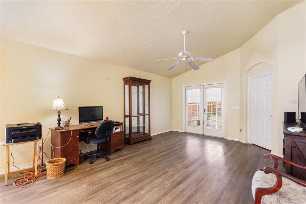 Active With Contract: $360,000 (4 beds, 2 baths, 1797 Square Feet)