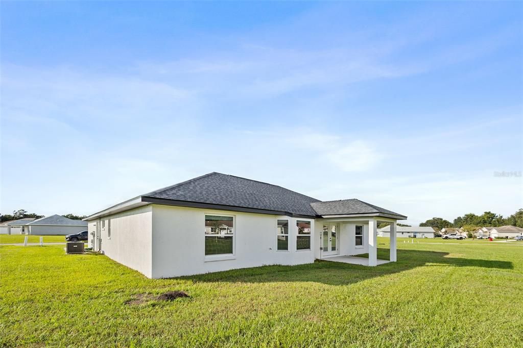 待售: $369,900 (3 贝兹, 2 浴室, 1745 平方英尺)