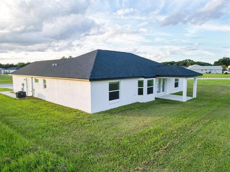 待售: $369,900 (3 贝兹, 2 浴室, 1745 平方英尺)