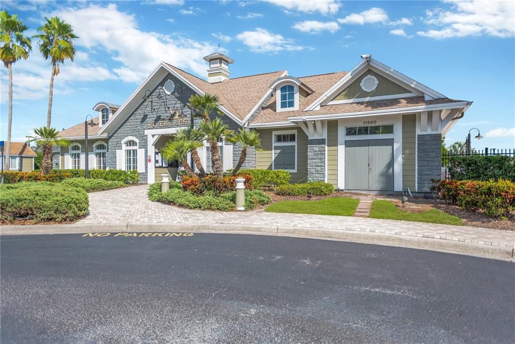 合同活跃: $1,895 (3 贝兹, 2 浴室, 1149 平方英尺)