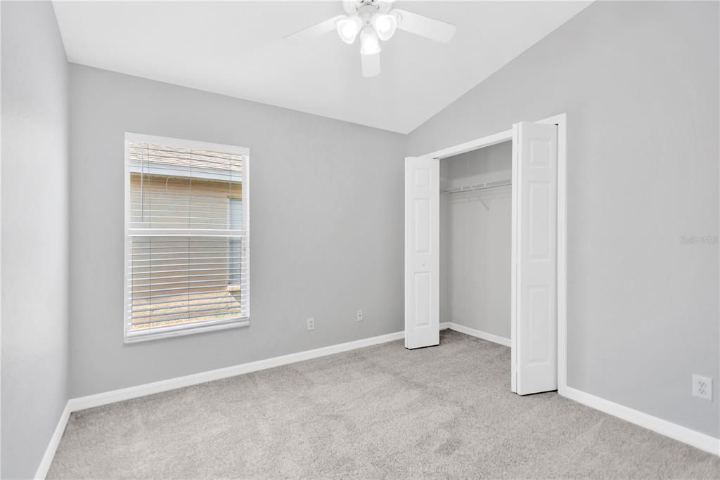 合同活跃: $1,895 (3 贝兹, 2 浴室, 1149 平方英尺)