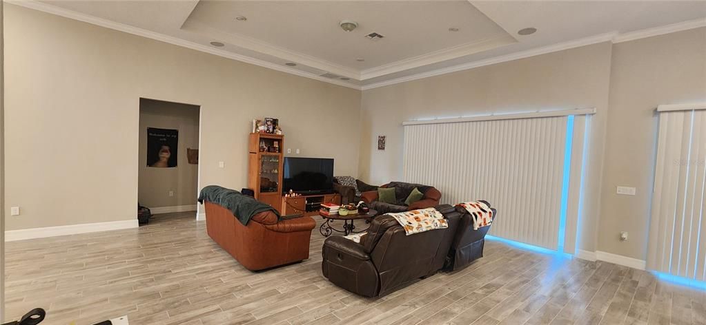 For Sale: $980,000 (4 beds, 4 baths, 2766 Square Feet)