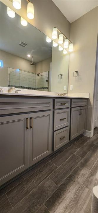 For Sale: $980,000 (4 beds, 4 baths, 2766 Square Feet)