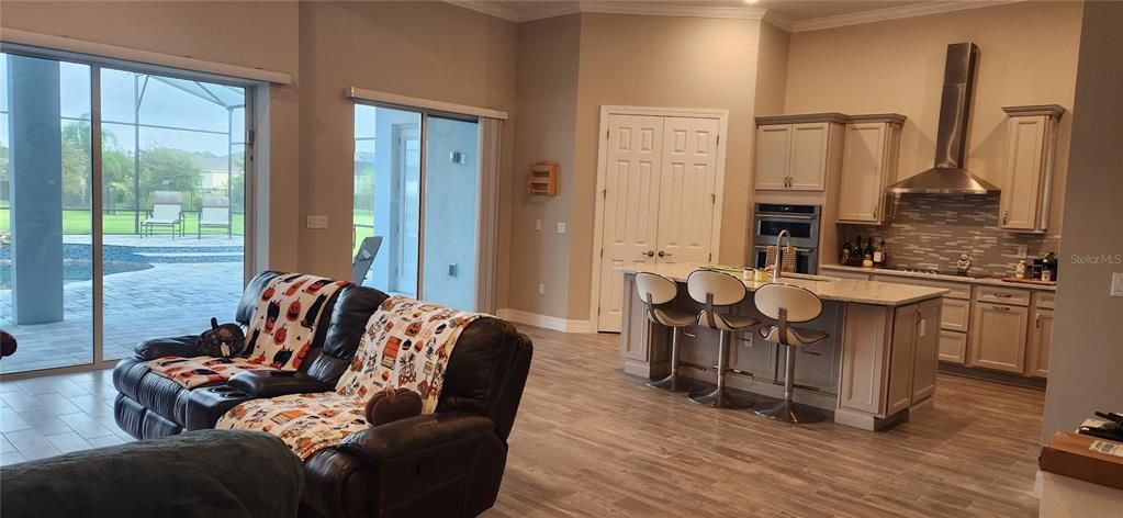 For Sale: $980,000 (4 beds, 4 baths, 2766 Square Feet)