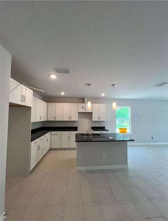 Active With Contract: $385,000 (3 beds, 2 baths, 1870 Square Feet)