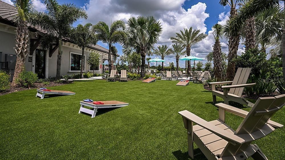 For Sale: $659,000 (3 beds, 3 baths, 2326 Square Feet)