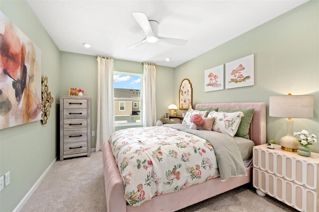 For Sale: $324,990 (3 beds, 2 baths, 1678 Square Feet)