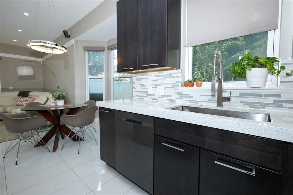 Active With Contract: $575,000 (4 beds, 2 baths, 2290 Square Feet)