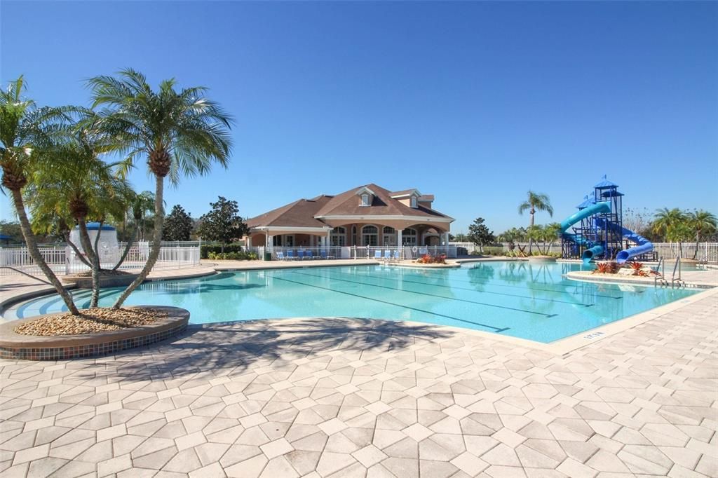 Active With Contract: $575,000 (4 beds, 2 baths, 2290 Square Feet)