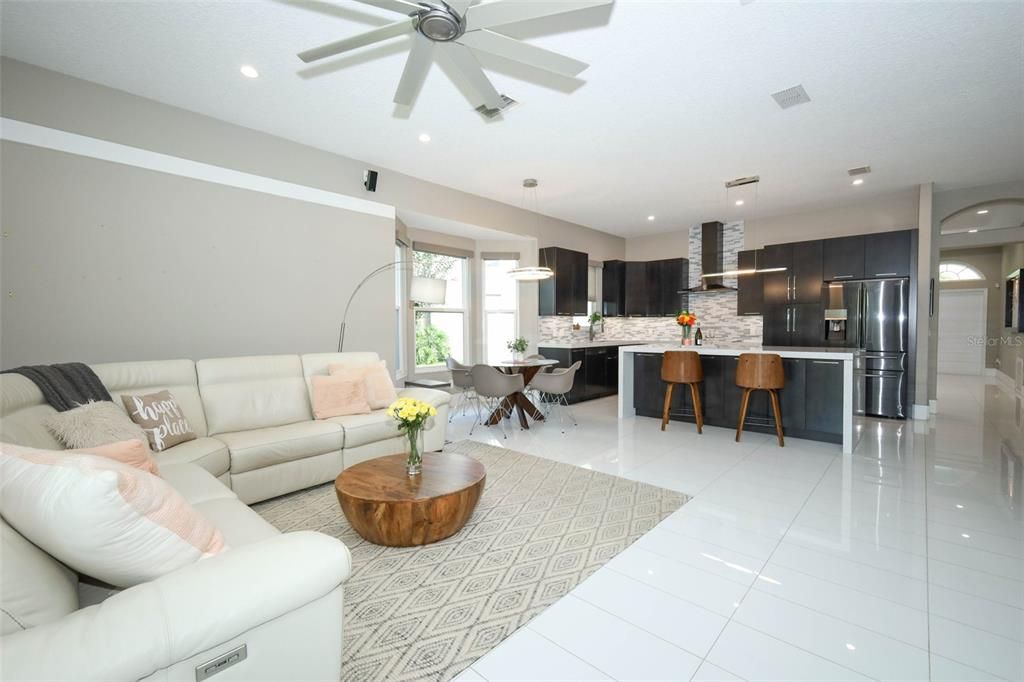 Active With Contract: $575,000 (4 beds, 2 baths, 2290 Square Feet)