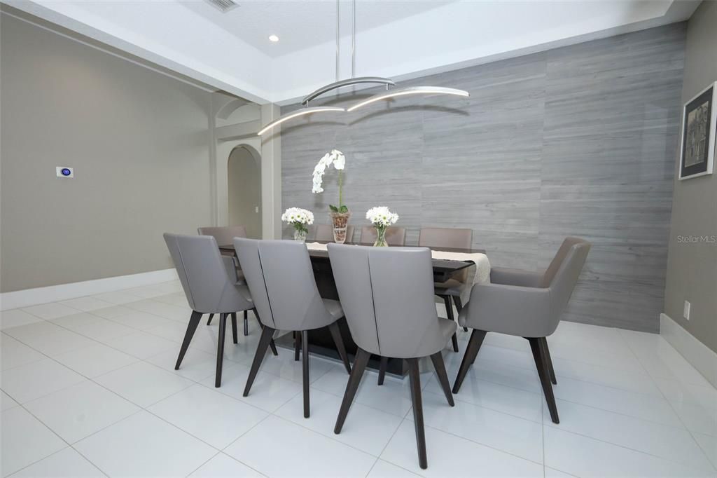 Active With Contract: $575,000 (4 beds, 2 baths, 2290 Square Feet)