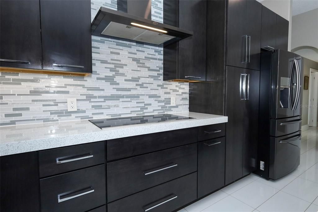 Active With Contract: $575,000 (4 beds, 2 baths, 2290 Square Feet)