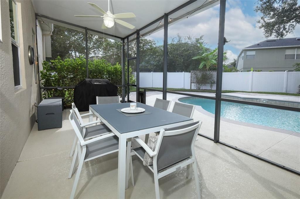 Active With Contract: $575,000 (4 beds, 2 baths, 2290 Square Feet)